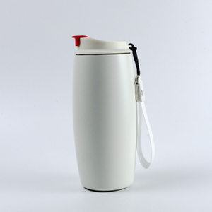 12オンスのステンレススチール断熱魔法瓶シェーカースポーツボトル、蓋とストラップ付き 